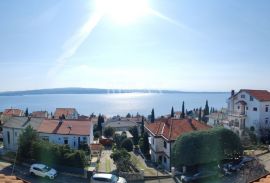 CRIKVENICA - Apartmanska kuća na odličnoj poziciji s pogledom na more, Crikvenica, Casa