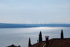 CRIKVENICA - Apartmanska kuća na odličnoj poziciji s pogledom na more, Crikvenica, Casa