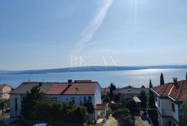 CRIKVENICA - Apartmanska kuća na odličnoj poziciji s pogledom na more, Crikvenica, Casa