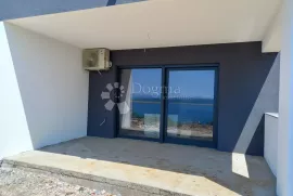 Dramalj, novogradnja sa okućnicom, Crikvenica, Flat