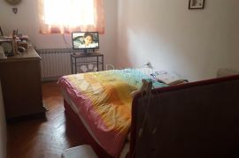 Russanova-veliki stan s dvorištem, Zagreb, Apartamento