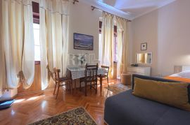 CRIKVENICA - Kuća u drugom redu od mora, Crikvenica, Maison