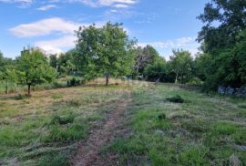 ISTRA, GROŽNJAN - Građevinsko zemljište na mirnoj lokaciji, Grožnjan, Land