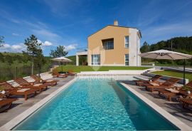 Motovun okolica, resort za investiciju na mirnoj lokaciji, Motovun, Haus