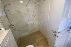 RAB, BARBAT - Ekskluzivan apartman s bazenom, 100 metara od mora!, Rab, Flat