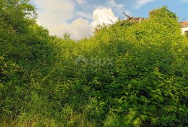 ISTRA, BUZET - Kamena ruševna kuća u srcu prirode, Buzet, Casa