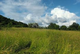 ISTRA, BUZET - Kompleks kamenih kućica okruženih prirodom, Buzet, Casa