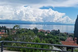 OPATIJA, LOVRAN- apartmanska kuća sa pogledom na more!, Lovran, Ev