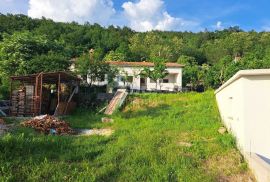 MATULJI, LIPA - Samostojeća kuća na mirnoj i lijepoj lokaciji, Matulji, House