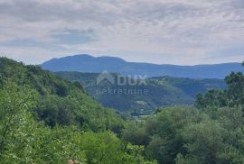 ISTRA, GRAČIŠĆE - Kamena kuća na potpunoj osami s pogledom na zelenilo, Gračišće, Σπίτι