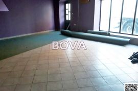 Poslovno stambeni objekt 680 m2 u Benkovcu, Zadar *PRILIKA*  (ID-1918), Benkovac, Kuća