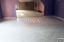 Poslovno stambeni objekt 680 m2 u Benkovcu, Zadar *PRILIKA*  (ID-1918), Benkovac, Kuća