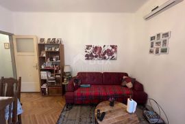 RIJEKA, TURNIĆ - stan 60m2, 2SKL, novoadaptirani s terasom, Rijeka, Apartamento