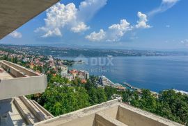 OPATIJA, CENTAR - luksuzni stan 144m2 s vlastitim bazenom u novogradnji iznad centra Opatije, garaža, pogled na more, Opatija, Appartement