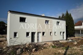 APARTMANI U STAMBENOJ ZGRADI, NOVOGRADNJA - PAŠMAN, Pašman, Διαμέρισμα