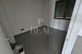 Opatija Novogradnja,stan 76 m2,2S+DB,okućnica,parking, Opatija, Appartement