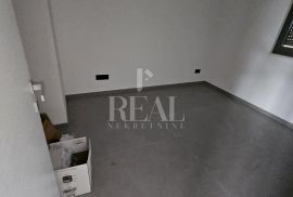 Opatija Novogradnja,stan 76 m2,2S+DB,okućnica,parking, Opatija, Appartement