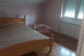 Surčin - Centar - 314m2+4.8a ID#20706, Surčin, Casa