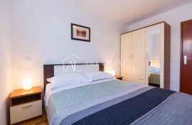 Istra, Novigrad - prekrasan stan sa bazenom na mirnoj i lijepoj lokaciji, Novigrad, Apartamento