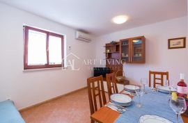 Istra, Novigrad - prekrasan stan sa bazenom na mirnoj i lijepoj lokaciji, Novigrad, Apartamento