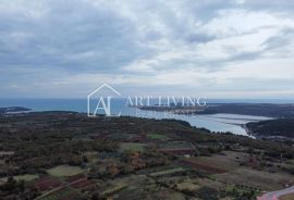 Istra, Poreč, okolica - građevinsko zemljište na odličnoj lokaciji, Poreč, Land