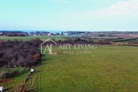 Umag-okolica, Atraktivno građevinsko zemljište 2981 m2, Umag, Γη