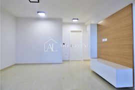 Poreč-okolica, atraktivan dvosoban stan na 1.katu, Poreč, Appartement