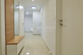 Poreč-okolica, atraktivan dvosoban stan na 1.katu, Poreč, Appartement