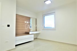 Poreč-okolica, atraktivan dvosoban stan na 1.katu, Poreč, Appartement