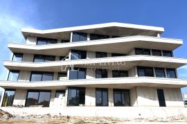 Poreč-okolica, predivan dvosoban stan u luksuznoj zgradi   600 m od mora, Poreč, شقة