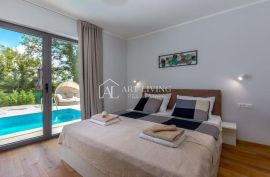 Novigrad-okolica, šarmantna vila s bazenom novogradnja, Novigrad, Casa