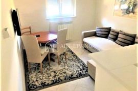 Umag - okolica, apartmanska vila s bazenom na TOP lokaciji  200 m od mora, Umag, Ev