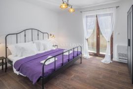 Poreč-okolica, Samostojeća prostrana kuća 320 m2,s bazenom, Poreč, Maison