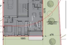 Pula stan 91m2 sa vrtom od 160m2 ,dva parkirna mjesta !, Pula, شقة