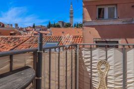 Rovinj, stan sa terasom u starom dijelu grada, Rovinj, Kвартира