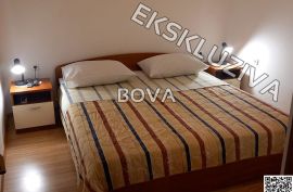 Kuća 259 m2 – Bibinje *Top lokacija – Pogled more* (ID-2438/E), Bibinje, Famiglia