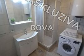 Kuća 259 m2 – Bibinje *Top lokacija – Pogled more* (ID-2438/E), Bibinje, Famiglia