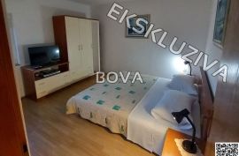 Kuća 259 m2 – Bibinje *Top lokacija – Pogled more* (ID-2438/E), Bibinje, Famiglia