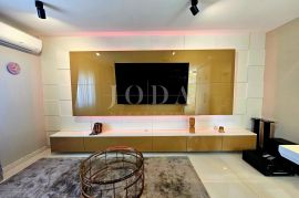 Moderan apartman na odličnoj lokaciji - Malinska, Malinska-Dubašnica, Appartment