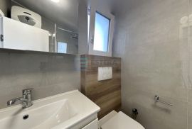 Apartman 29 m2, prodaja, 20 metara od mora - Turanj, Sveti Filip I Jakov, Daire