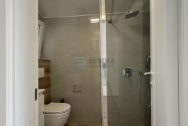 Apartman 29 m2, prodaja, 20 metara od mora - Turanj, Sveti Filip I Jakov, Daire