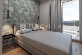 Osijek, Bosutsko naselje, trosoban, 1 kat 90 m2 sa liftom u novoj zgradi, Osijek, Appartement