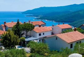 ISTRA, RABAC - Komforna kuća u blizini mora, Labin, Casa