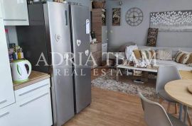 STUDIO APARTMAN, IZVRSNA PRILIKA ZA POSLOVNI ILI STAMBENI PROSTOR - STANOVI, ZADAR, Zadar, Stan