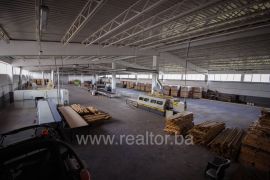 Factory for production of wooden solid panels, Cazin, Commercial property