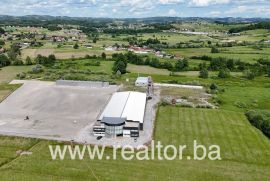 Fabrik zur Herstellung von massiven Holzplatten, Cazin, Gewerbeimmobilie