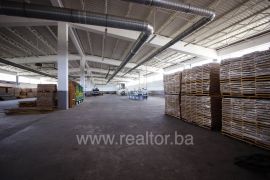 Factory for production of wooden solid panels, Cazin, Commercial property