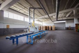 Factory for production of wooden solid panels, Cazin, Commercial property