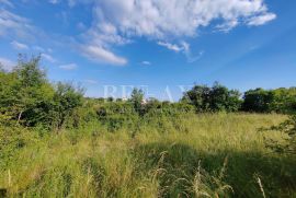 Viškovo, Marčelji - građevinski teren od 4700 m2, Viškovo, Terra