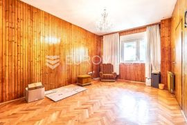 Zagreb, Vukomerec obiteljska kuća na tri etaže NKP 360 m2, Zagreb, House